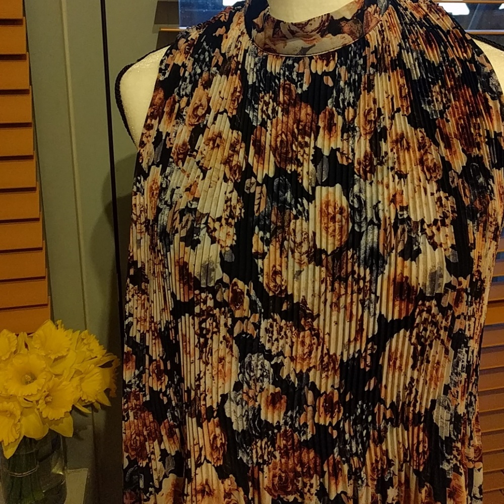 Spring Flowy Floral Dress
